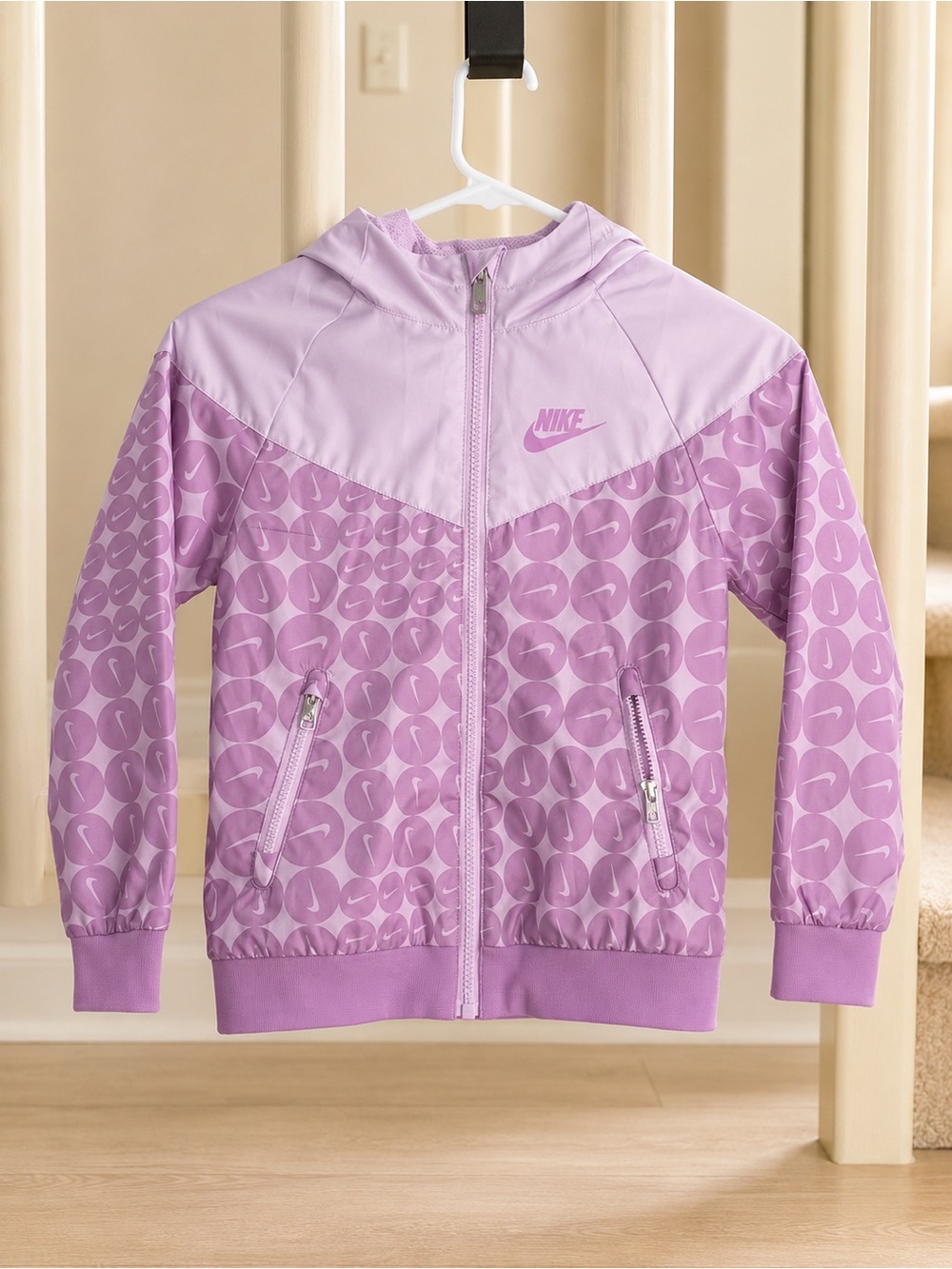 Nike Lavender Pink Circle-Print Hooded Windbreaker